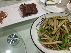 -咪咪川菜(长乐西路店)
