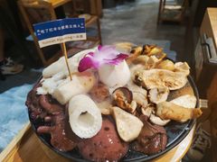 -一朵菌·野生菌探索家火锅(南亚店)