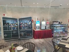 -航空港万怡酒店·万荟轩餐厅(航空港区远航路店)