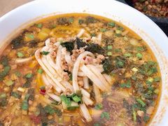 小锅饵丝-蝴蝶泉宾馆-中餐厅