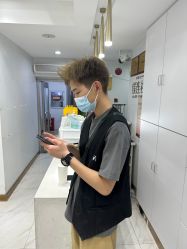 -镁连社·美联社