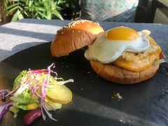 -HIGH FIVE哈福手工汉堡(桂林路店)