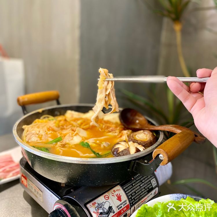 喝喝小酒撸个串•这家烤场挺赞的呀