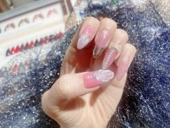 点击看大图 -慕拉美甲美睫皮肤管理