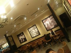 -星巴克臻选(威海威高广场店)