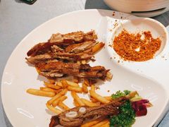 -海鸿荟·沿江菜(中山北路店)