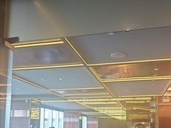 -大中华希尔顿酒店-念自助餐·嗨啤·小龙虾