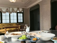 -青岛遇见米兰(八大关店)