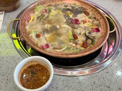 -阿婆情腊排骨火锅(金虹路店)