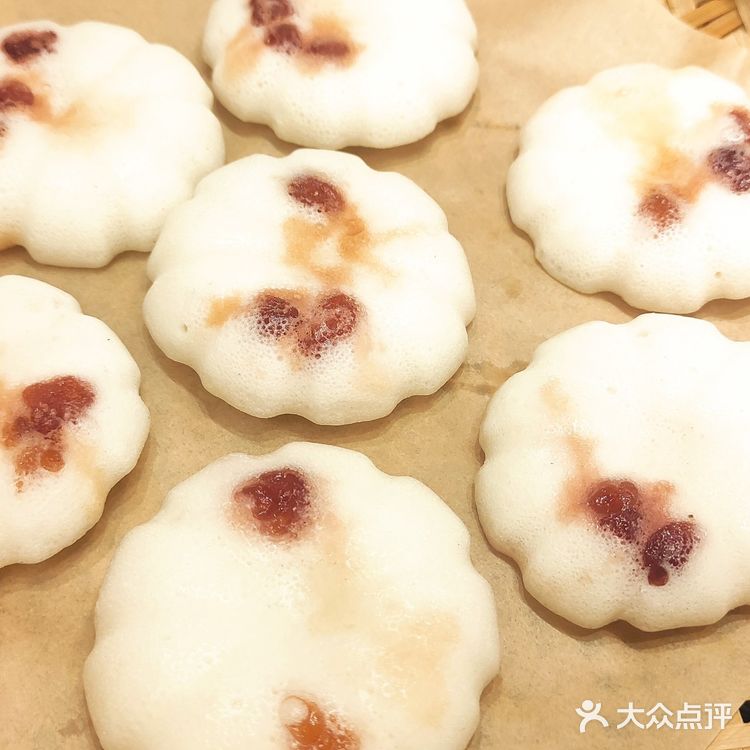 不输牛蛙。烤鸭也很让人惊艳,没想到不输烤鸭店