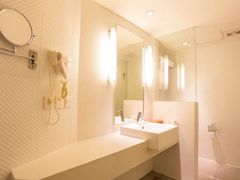 -全季酒店(广州越秀公园店)