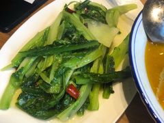 -临界音乐酒馆·小龙虾·江湖菜(华熙LIVE·鱼洞店)