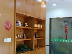 -苗医生专业祛痘·皮肤管理