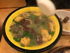 -龙咆汤包·手工现包小笼(拱北口岸店)