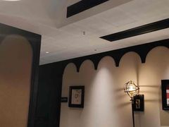 -万泊酒店(长沙五一广场国金中心店)