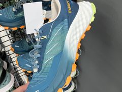 -迪卡侬(西华店)