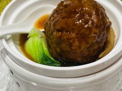 招牌红烧狮子头-浙江大厦西湖公馆餐厅(黄花岗地铁站店)