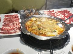 -老王全牛宴·鲜牛肉牛杂火锅(总店)