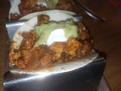 -Famous肥猫墨西哥音乐餐吧(五棵松华熙LIVE店)