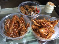 -清泉食杂店