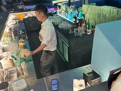 -瑰丽酒店·海吧·天际下午茶·现场DJ·天台酒吧