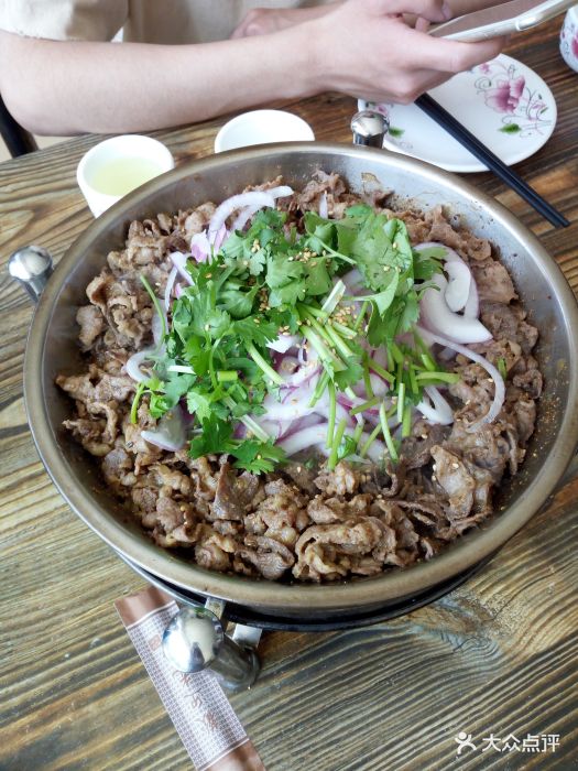 1号烤肉店(团结大街店)烤牛肉锅图片 - 第1张