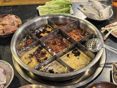 -邓莽子老火锅(中兴路总店)