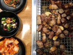 -肉甲韩国木炭烤肉(新壹街1店)