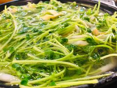 秀才砂锅米线-丽虹云南过桥米线(兴工街店)