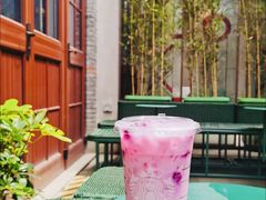-星巴克臻选(上海今潮8弄店)