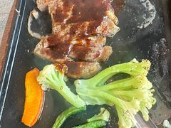 -必胜客(港城新天地店)