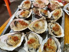 -蚝哥花姐湛江烤生蚝(美丽湾市场店)