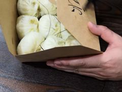 -舒小笼松针小笼包