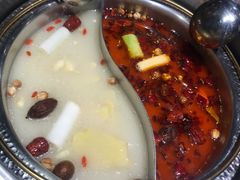 金典鸳鸯锅底-快乐小羊·内蒙牛羊肉火锅(流花中心店)