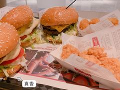-The Habit Burger Grill 哈比特汉堡(复兴soho店)