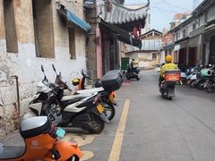 -余庆小吃(小吃一条街店)