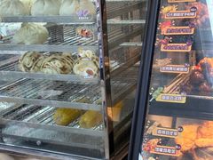 -全家便利店(沪太路三店)