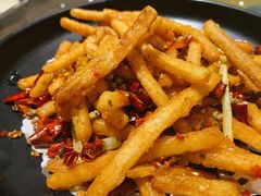 干煸藕丝-刘胖子家常菜·蹄花焖藕(兴业店)