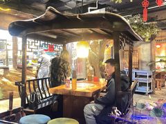 -城墙拐拐火锅(三峡广场黑金冠店)