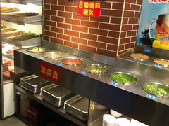 自助调料区-让签签飞小郡肝串串香(春熙路形象店)