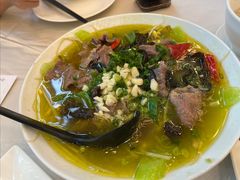 鲜花椒水煮牛脷-太子园林酒家
