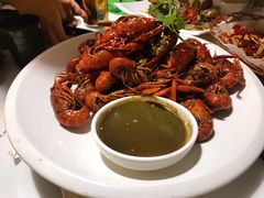 陈帅汉方龙虾-陈帅夜排档·龙虾·炒菜·烤串(世茂店)