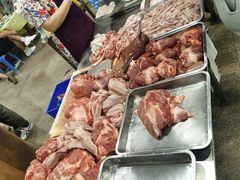 -标记美食新鲜猪杂(兴南大道店)