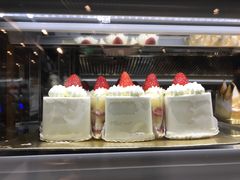 -Dough&Joe团憩(瑞虹天地月亮湾店)