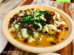 -椿记烧鹅(叠彩店)