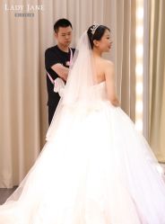 -Lady  Jane高端婚纱礼服馆