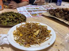 -郑记•不夜城烧烤•龙虾•虾蟹(黄鹤楼店)