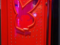 -UK派对KTV(日月广场店)