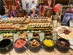 -大中华希尔顿酒店-念自助餐·嗨啤·小龙虾
