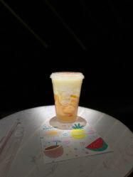 -桃桃屿·潮牌酷银(世纪荟店)